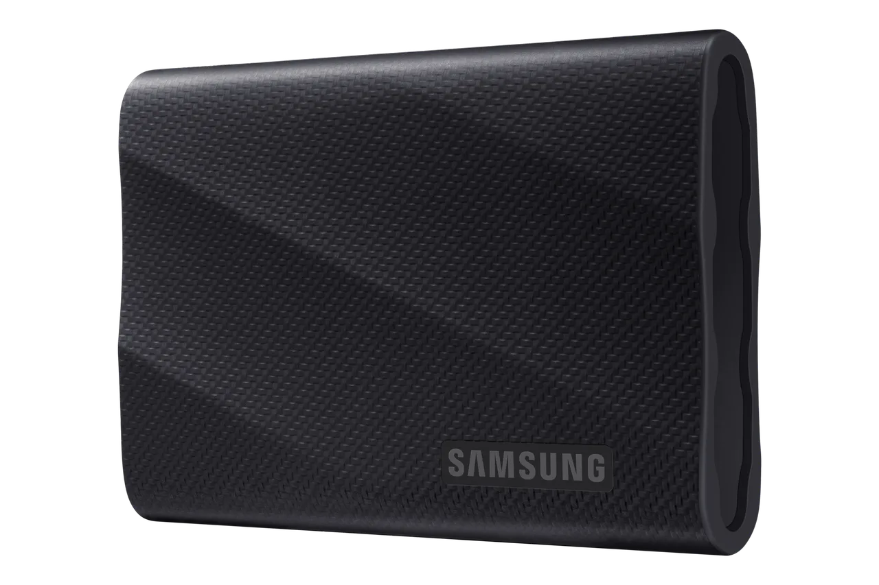 مراجعة Samsung T9 Portable SSD: سرعة كبيرة لمن يملك المنفذ الصحيح